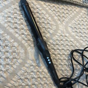 Long barrel 1/4 inch bio iconic curling iron